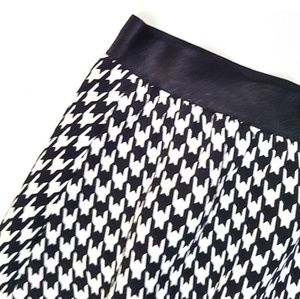 WORTHINGTON PETITE  10 HOUNDSTOOTH BLACK WHITE